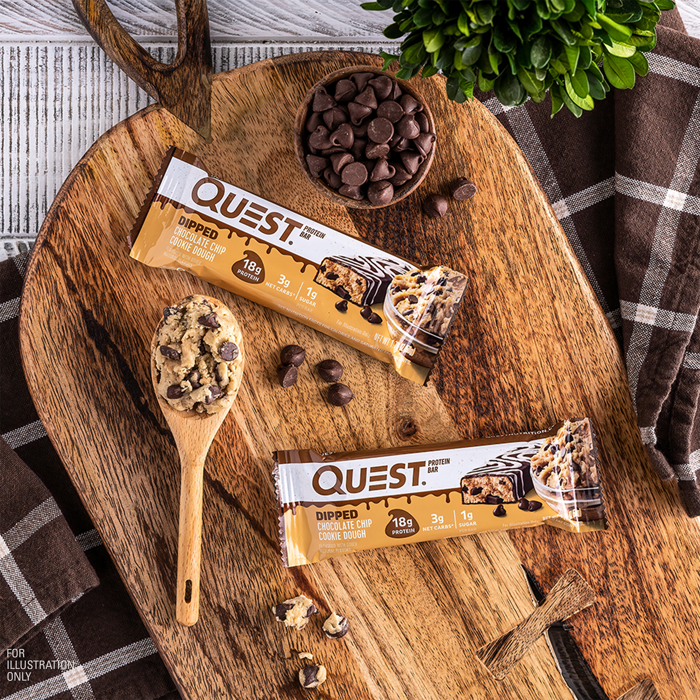 dipped-chocolate-chip-cookie-dough-protein-bar-q8 qst-012268_dipped-chocolate-chip-cookie-dough-protein-bar_6.png
